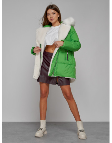 Пуховик зимний женский с мехом из овчины.