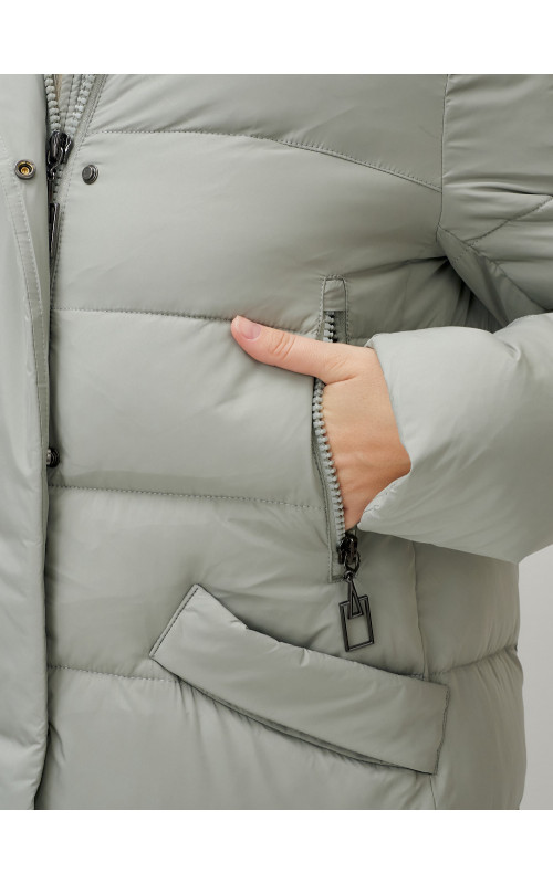 Тёплый женский пуховик с капюшоном