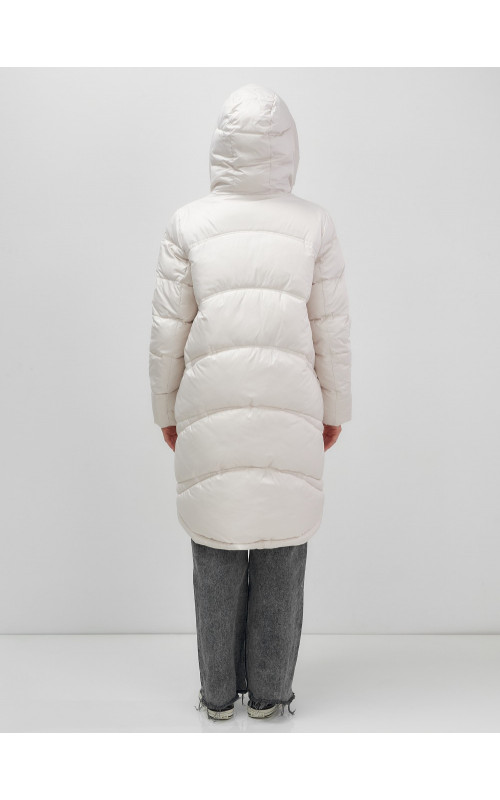 Длинный зимний пуховик с капюшоном для женщин