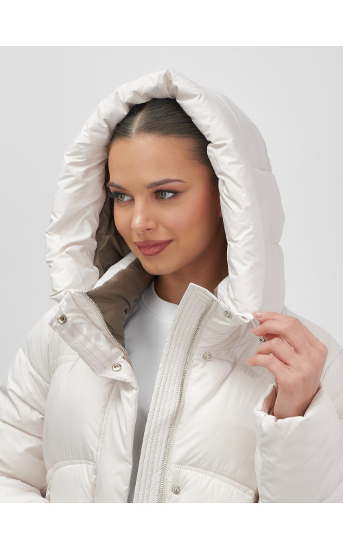 Длинный зимний пуховик с капюшоном для женщин