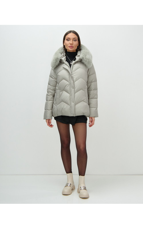 Пуховик для городской леди с мехом песца, защита от влаги и ветра
