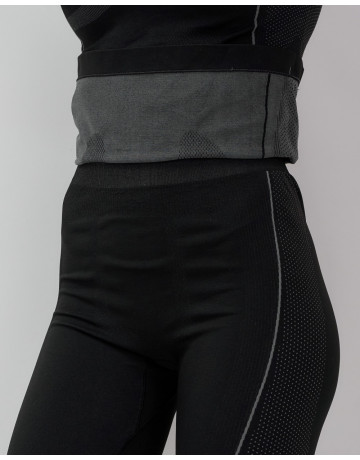 Термо лонгслив премиум-класса для осени и зимы, с эластаном, элегантный и современный, для спорта и отдыха.