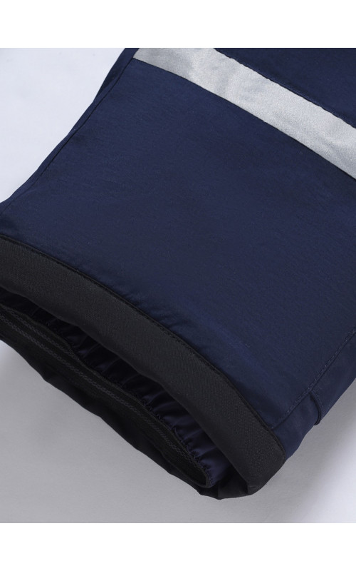 Зимний горнолыжный комплект для девочки.