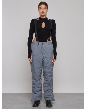 Женский горнолыжный костюм для зимних видов спорта.