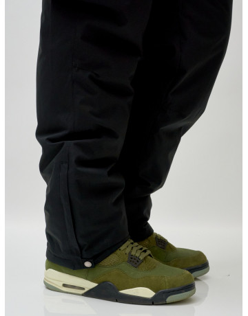 Зимний горнолыжный костюм для мужчин.