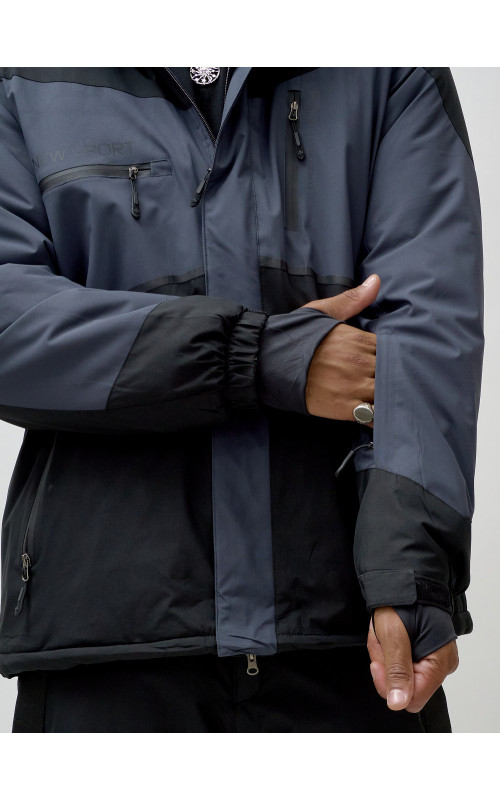 Зимний горнолыжный костюм для мужчин.