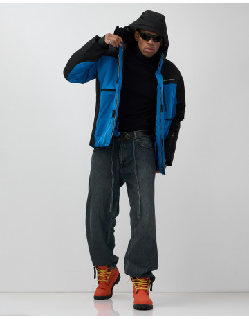 Мужская горнолыжная куртка для зимы.