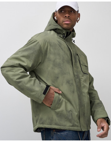 Спортивная мужская куртка для активного отдыха.