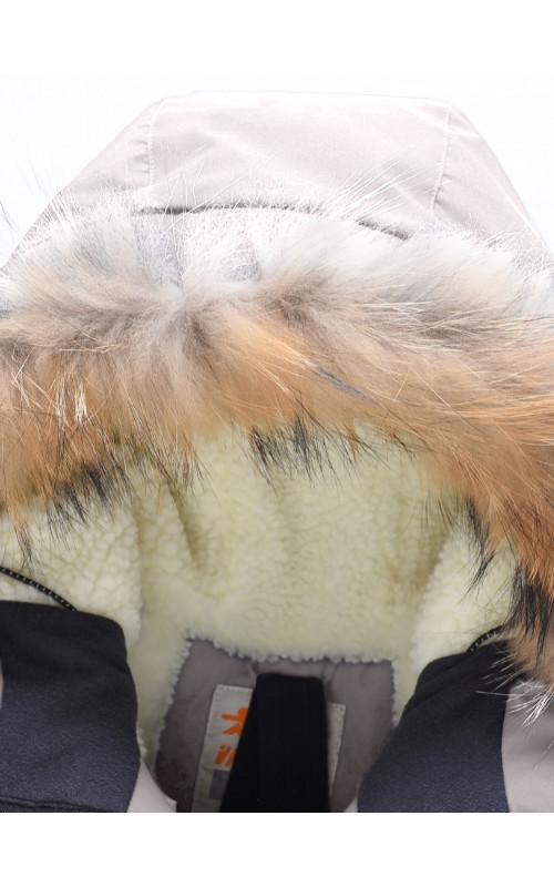 Тёплая детская парка с регулируемой посадкой.