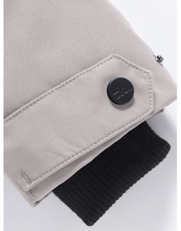 Тёплая детская парка с регулируемой посадкой.