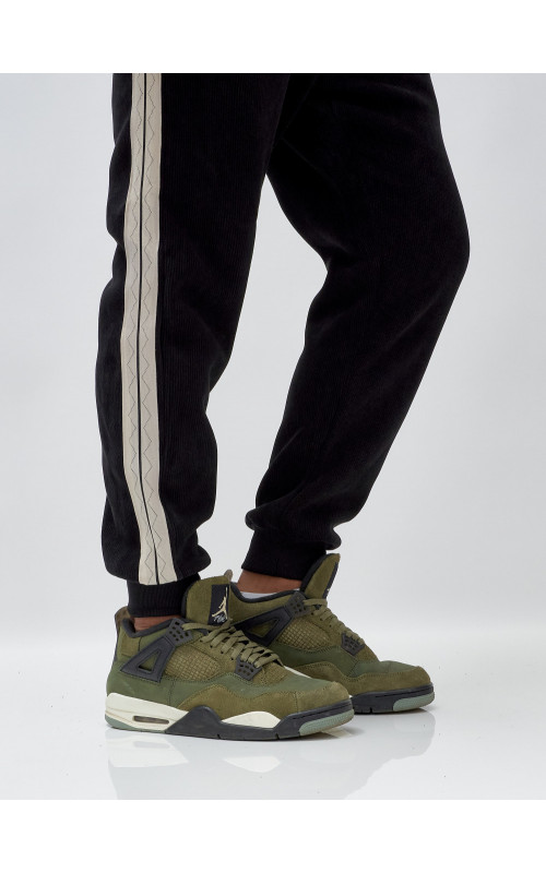 Мужской спортивный утеплённый костюм с начёсом для активного отдыха.