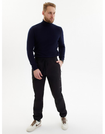 Туристические мужские брюки с флисовой подкладкой.