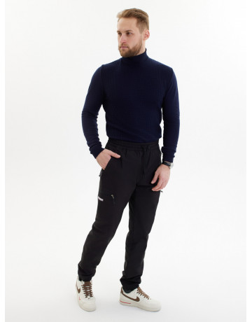 Туристические мужские брюки с флисовой подкладкой.