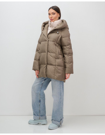 Женская зимняя куртка с капюшоном: стиль и комфорт для холодной зимы