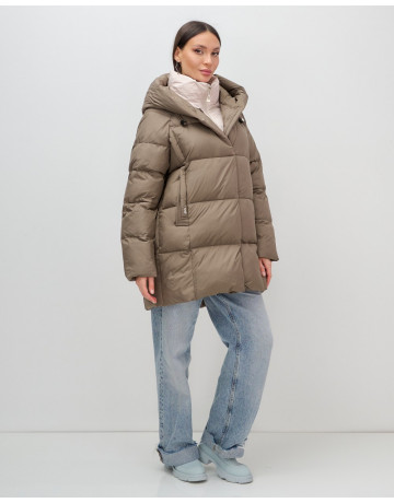 Женская зимняя куртка с капюшоном: стиль и комфорт для холодной зимы