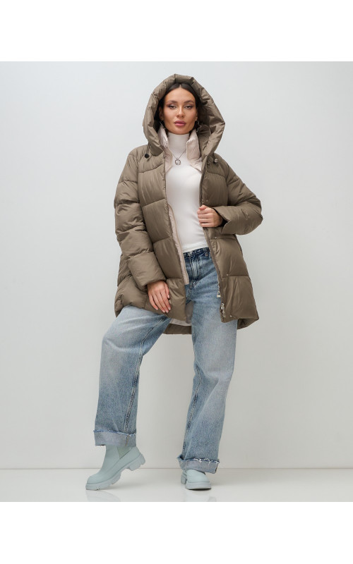 Женская зимняя куртка с капюшоном: стиль и комфорт для холодной зимы