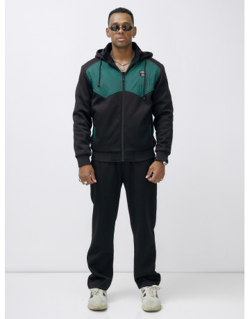 Мужской зимний спортивный костюм для активного отдыха