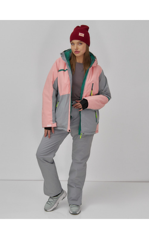 Женский горнолыжный костюм: стиль и комфорт для зимних активностей