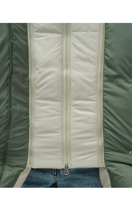 Женская зимняя куртка с капюшоном, размер 48–56.