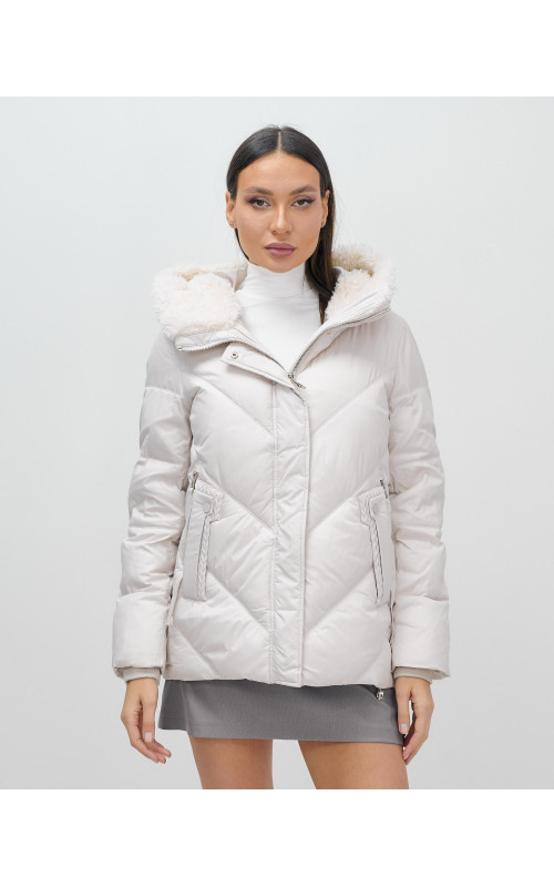 Женский зимний пуховик «Модный» с мехом.