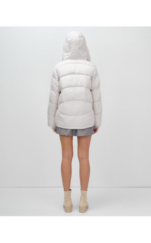 Женский зимний пуховик «Модный» с мехом.