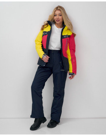 Женский горнолыжный костюм осень-зима 2025.