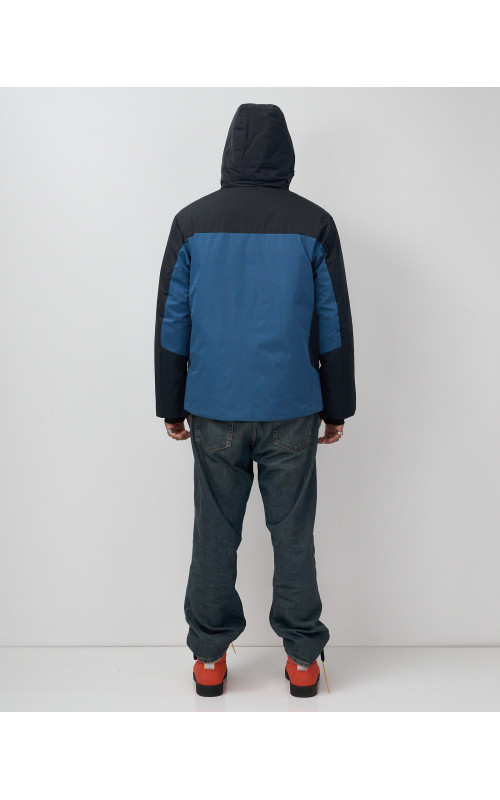 Мужская горнолыжная куртка для зимы.