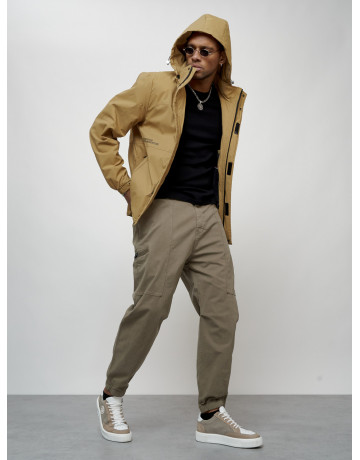 Мужская весенняя куртка с утеплителем: свобода движений и комфорт