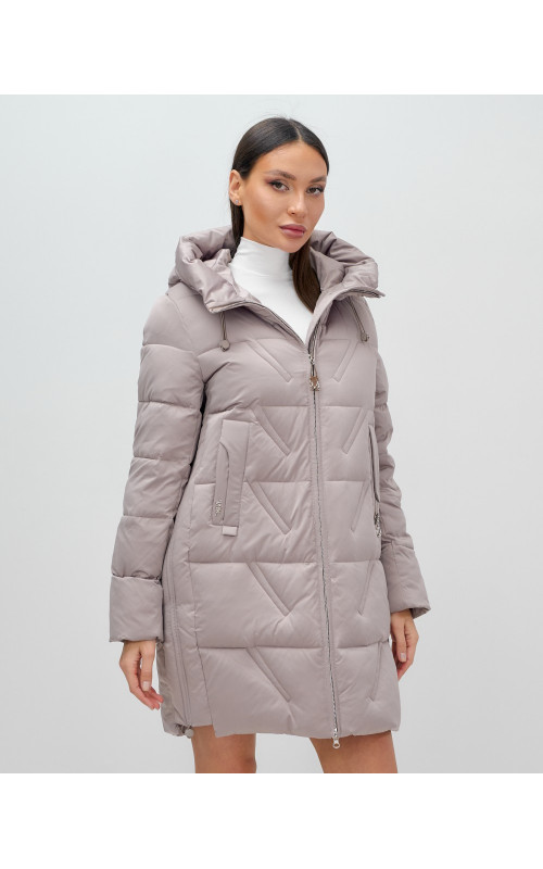 Зимняя женская куртка с капюшоном для холодной погоды.