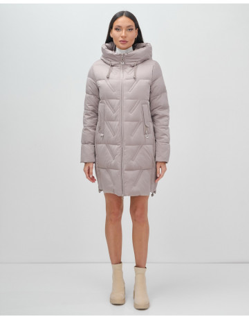 Зимняя женская куртка с капюшоном для холодной погоды.