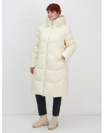 Длинный пуховик для женщин с капюшоном.