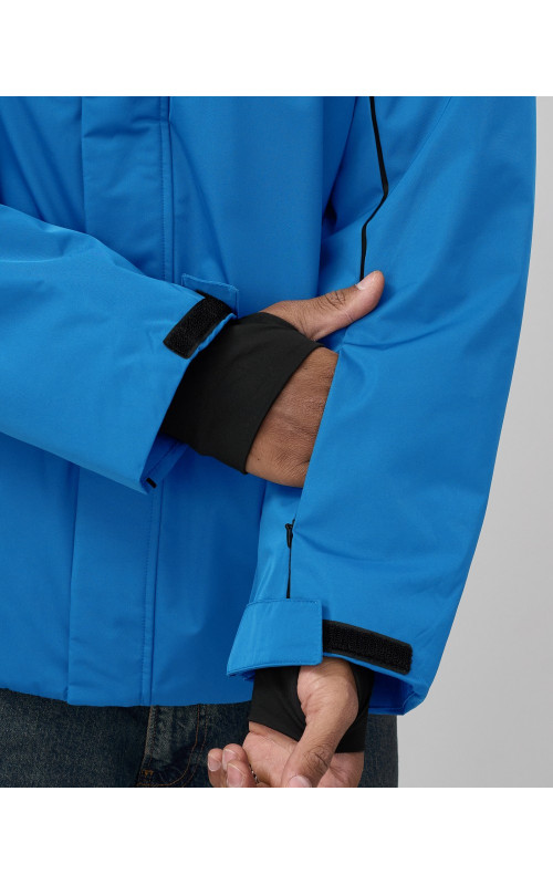 Мужская горнолыжная куртка для зимы: свобода движений и защита от непогоды