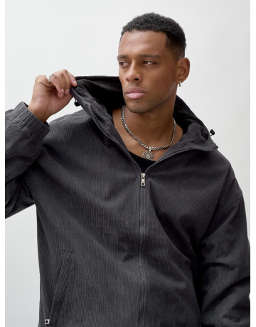 Мужская демисезонная куртка: стиль и комфорт.