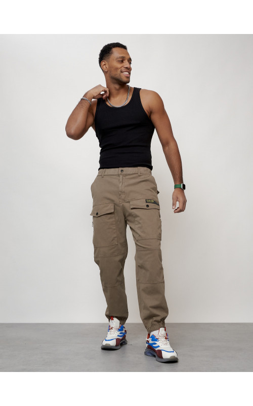 Мужские брюки карго зауженного кроя.