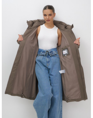 Длинный зимний пуховик для женщин