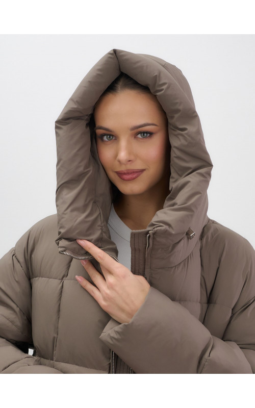 Длинный зимний пуховик для женщин