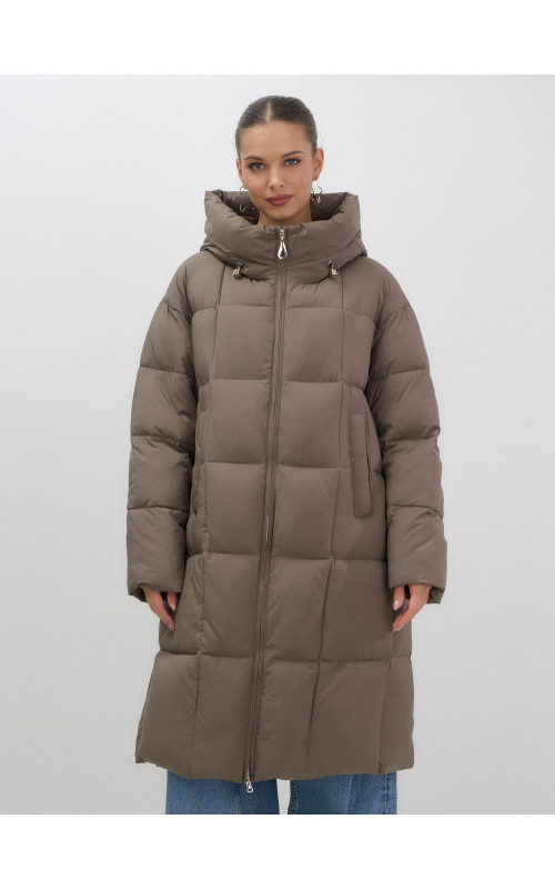 Длинный зимний пуховик для женщин