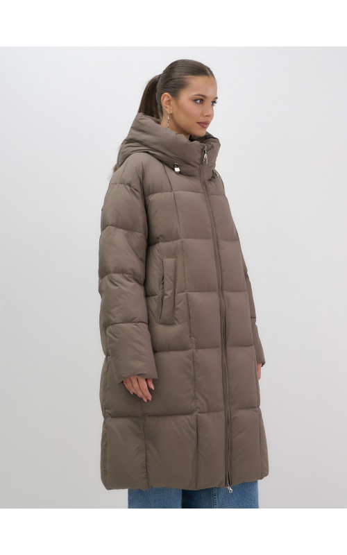 Длинный зимний пуховик для женщин