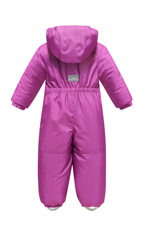 Зимний комбинезон для девочек для активных зимних игр.