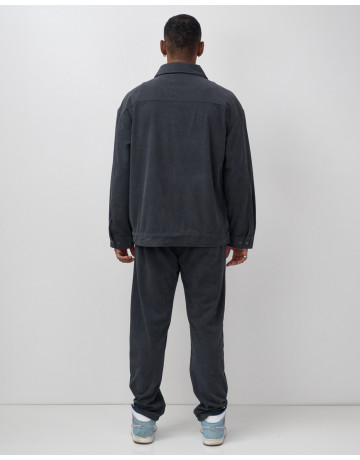 Мужской велюровый спортивный костюм для весны и лета