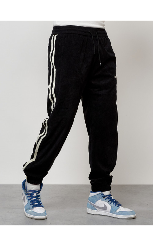 Мужской спортивный костюм для активного отдыха и повседневной носки