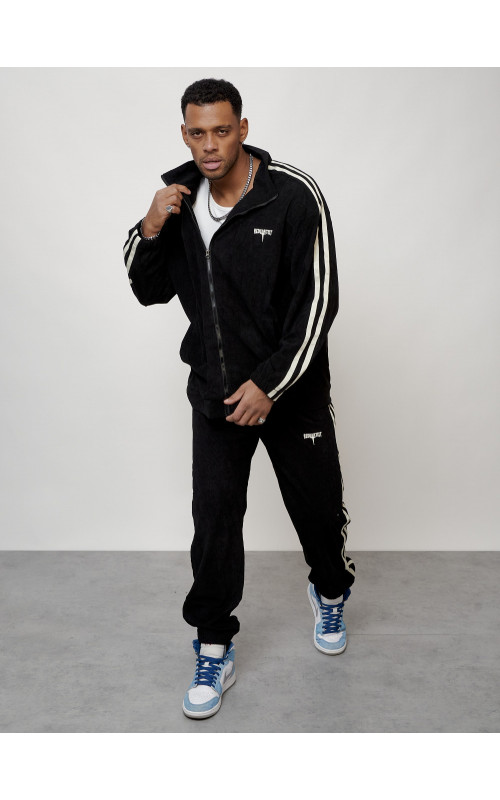 Мужской спортивный костюм для активного отдыха и повседневной носки