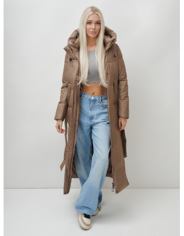 Тёплый женский пуховик с поясом и капюшоном.