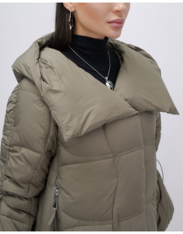 Зимний женский пуховик с капюшоном для холодного сезона.