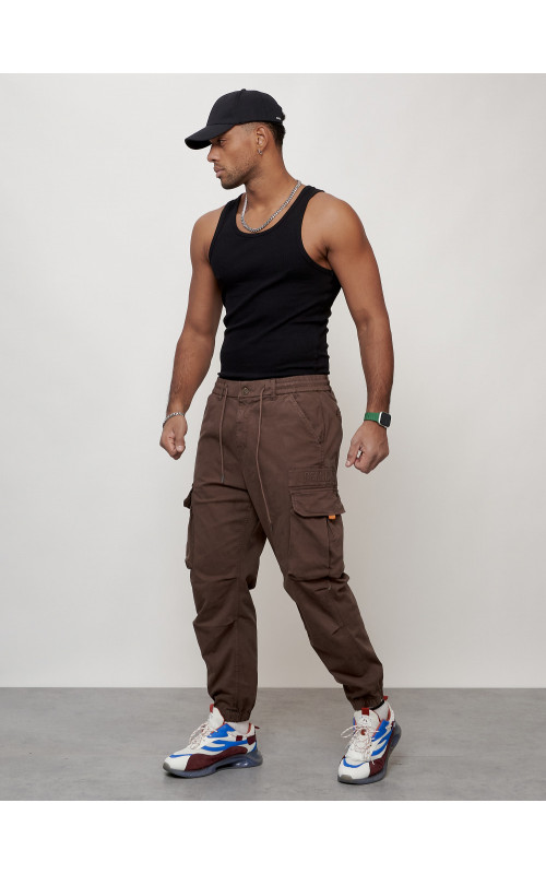Мужские брюки карго зауженного кроя.