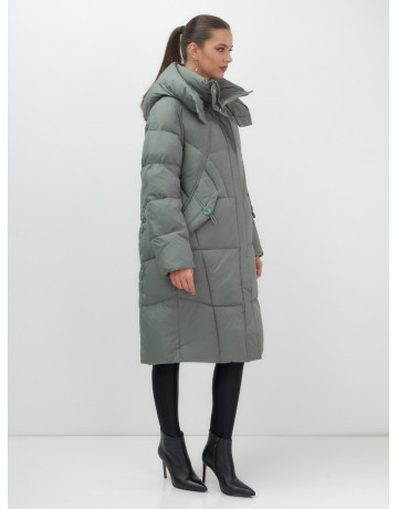 Длинный женский пуховик с капюшоном