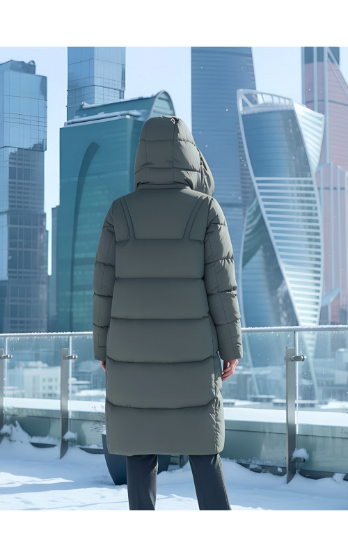 Длинный женский пуховик с капюшоном