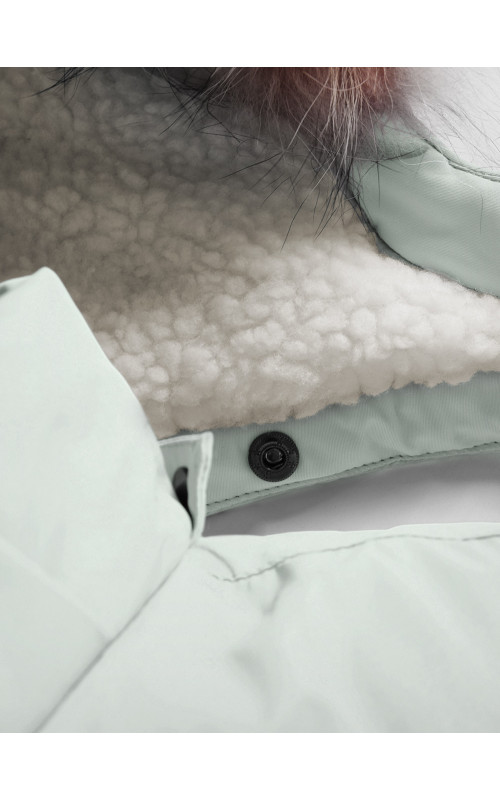 Зимняя парка для девочек подростковая с капюшоном.