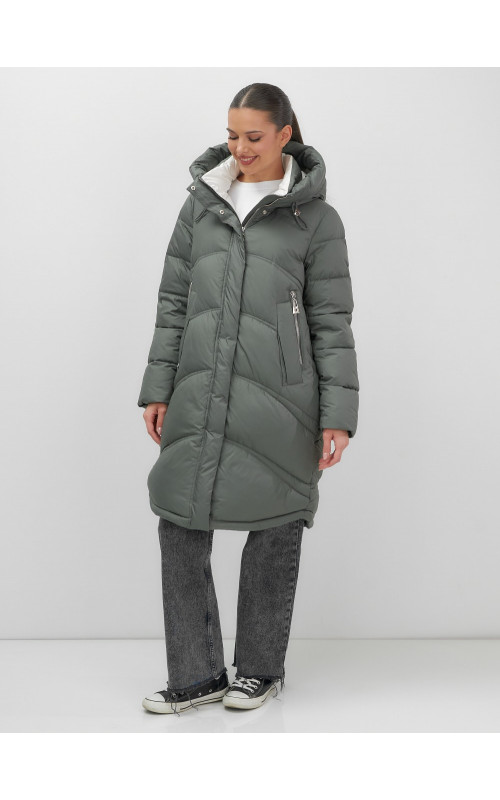 Длинный зимний пуховик для женщин с капюшоном