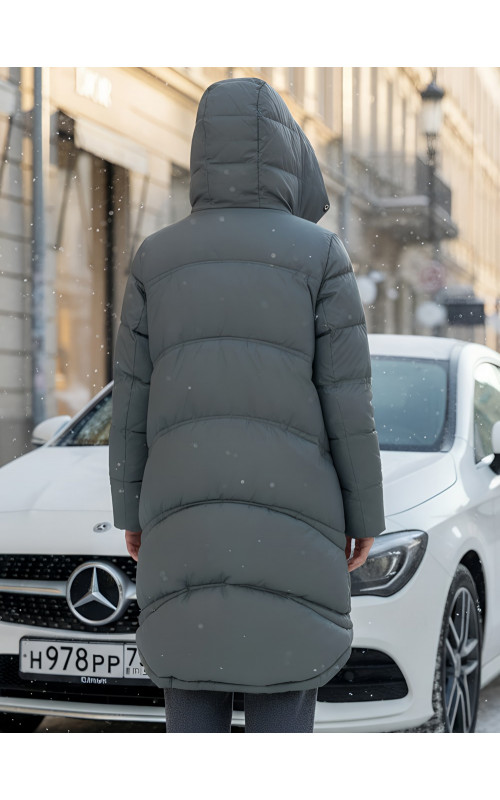Длинный зимний пуховик для женщин с капюшоном